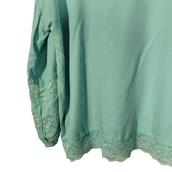 Soft Surroundings Women's Claudia Teal Dust Lace Pebbled Crepe Blouse Size L - Picture 14 of 14